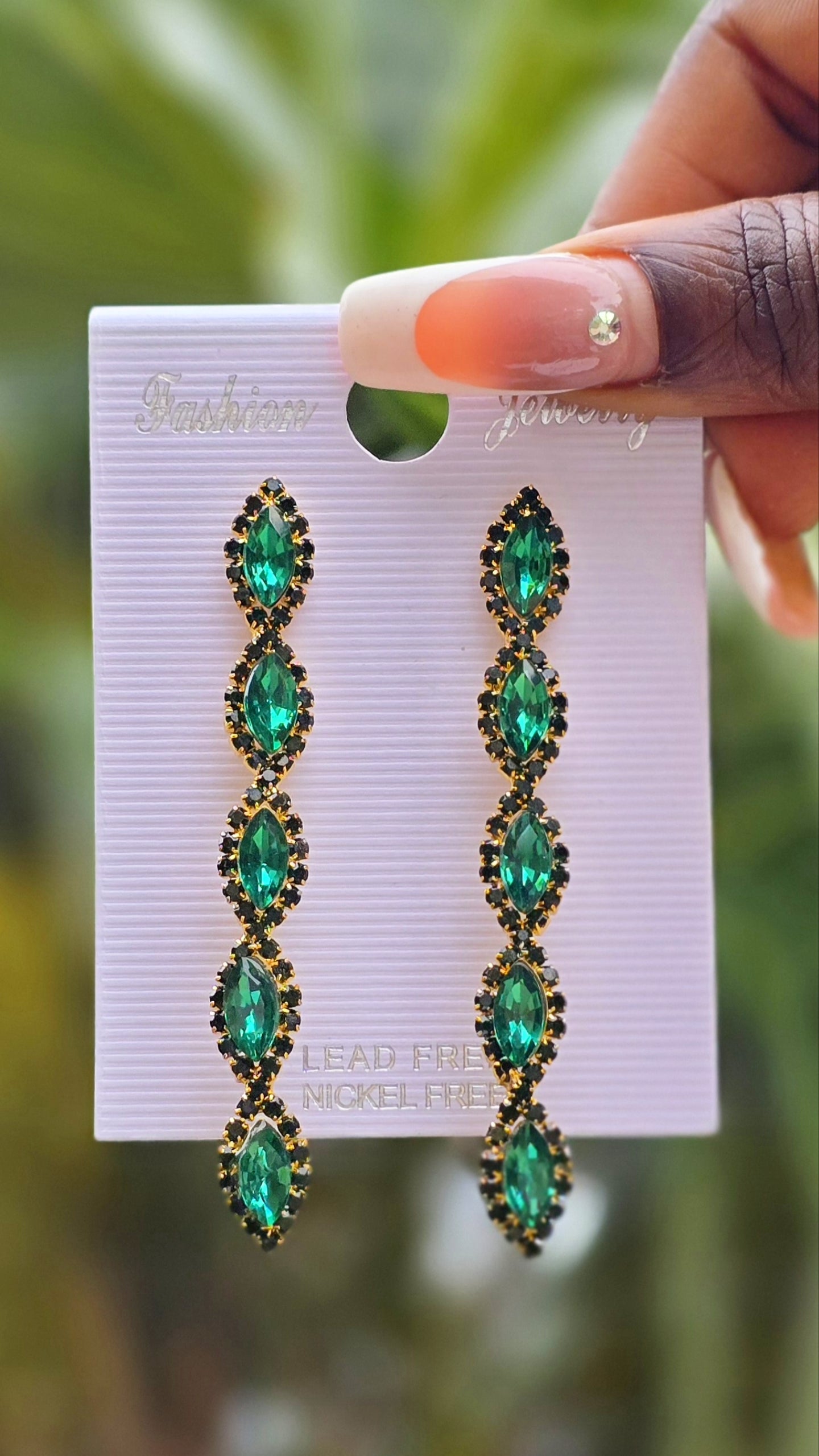 LUNA EARRING