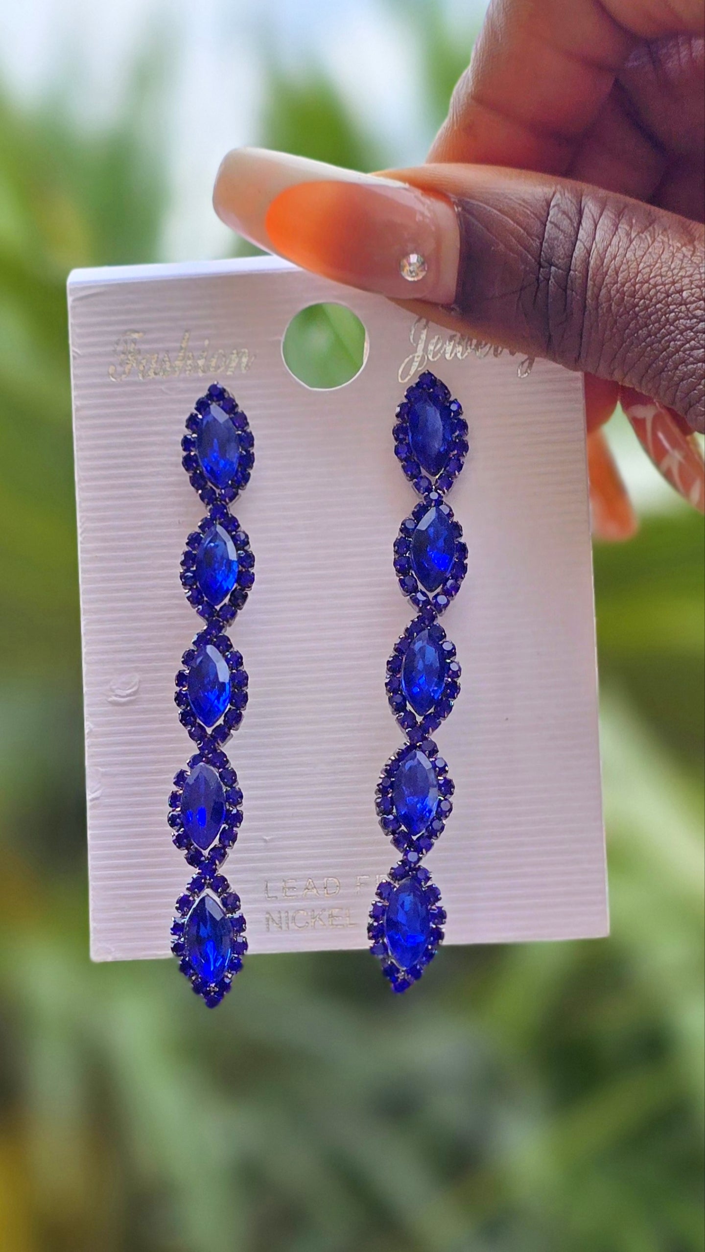 LUNA EARRING