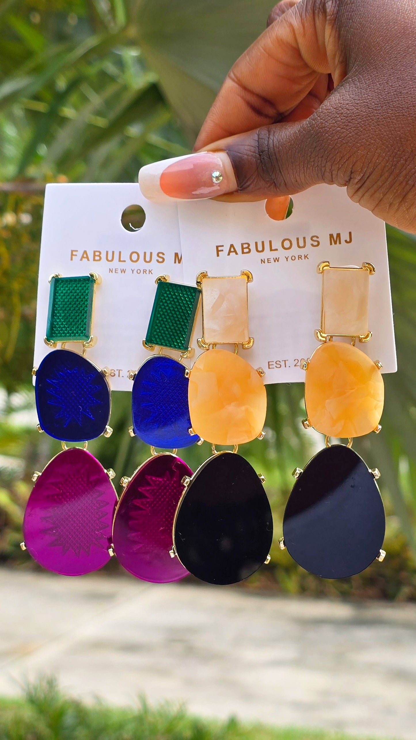 EVELYN EARRING