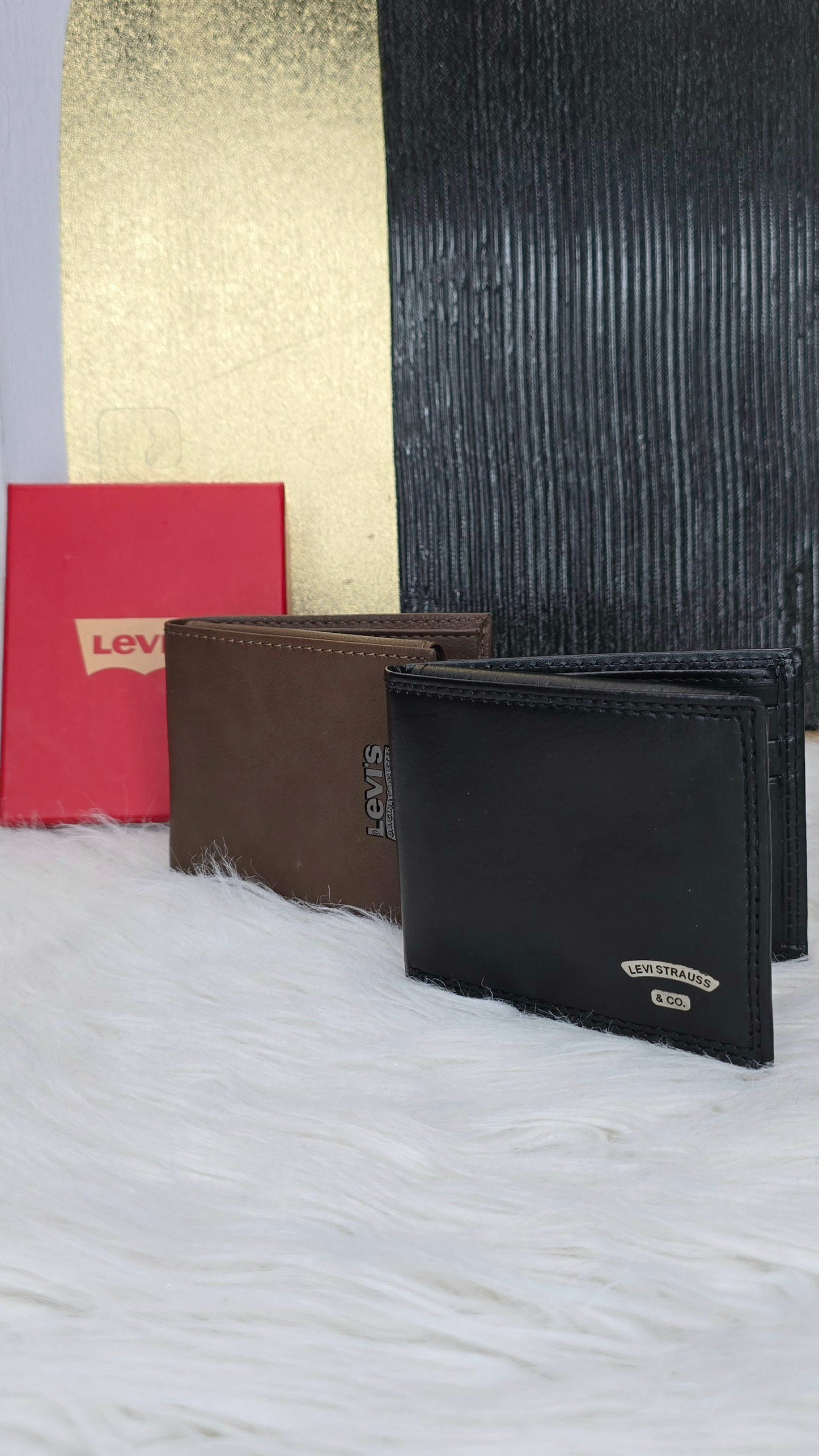 MENS LEVIS WALLET